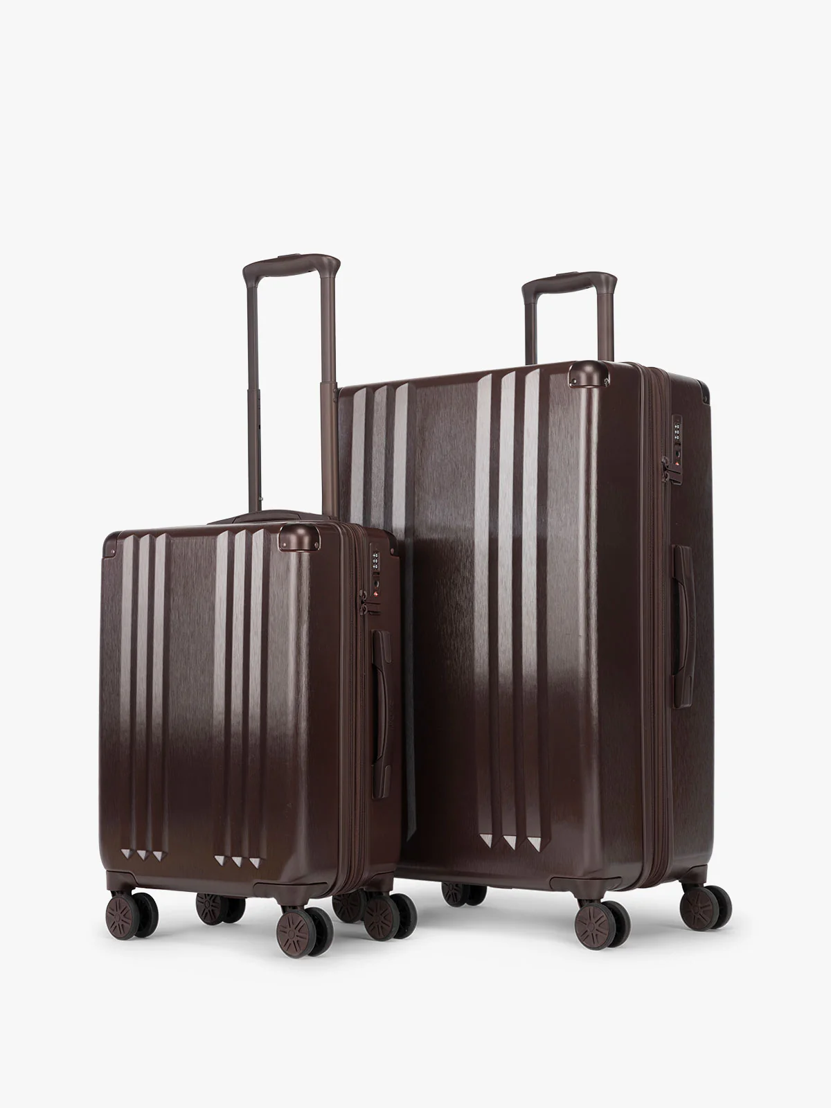 Ambeur 2-Piece Luggage Set - Image 48