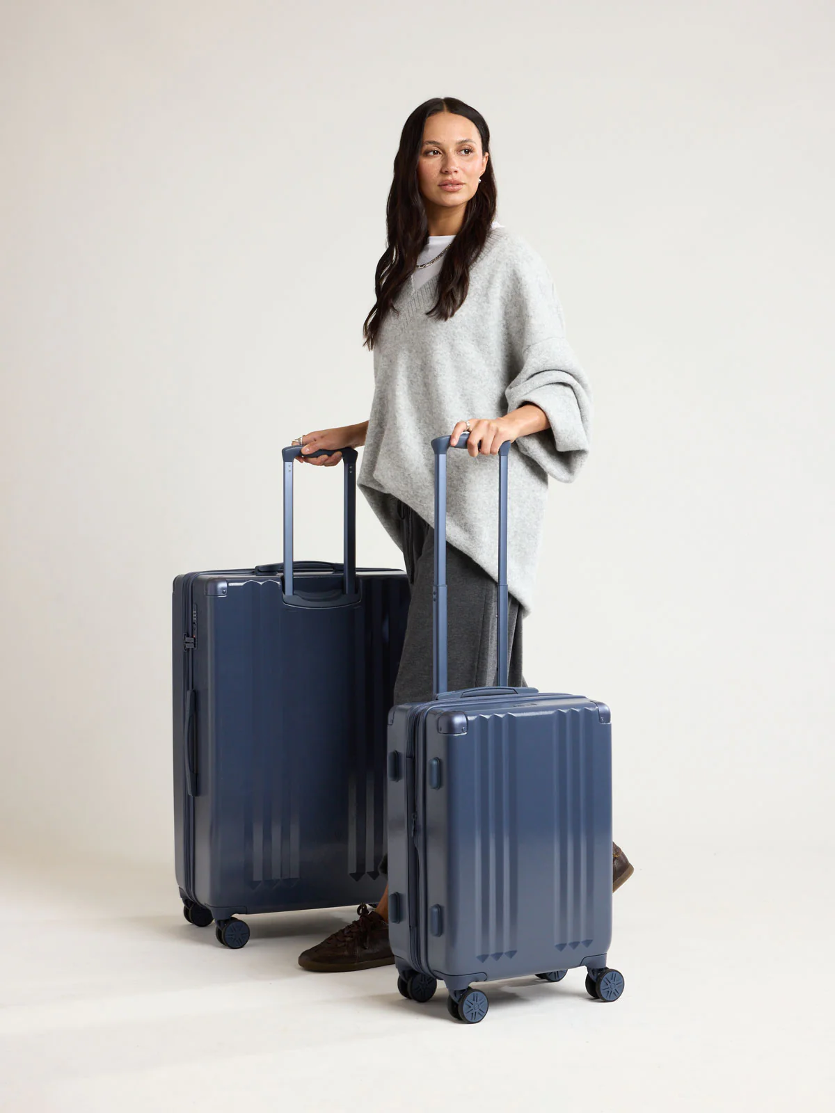 Ambeur 2-Piece Luggage Set - Image 73