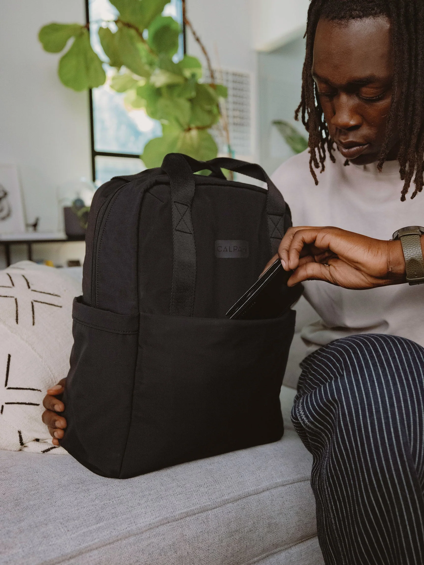 Connect Laptop Backpack - Image 4
