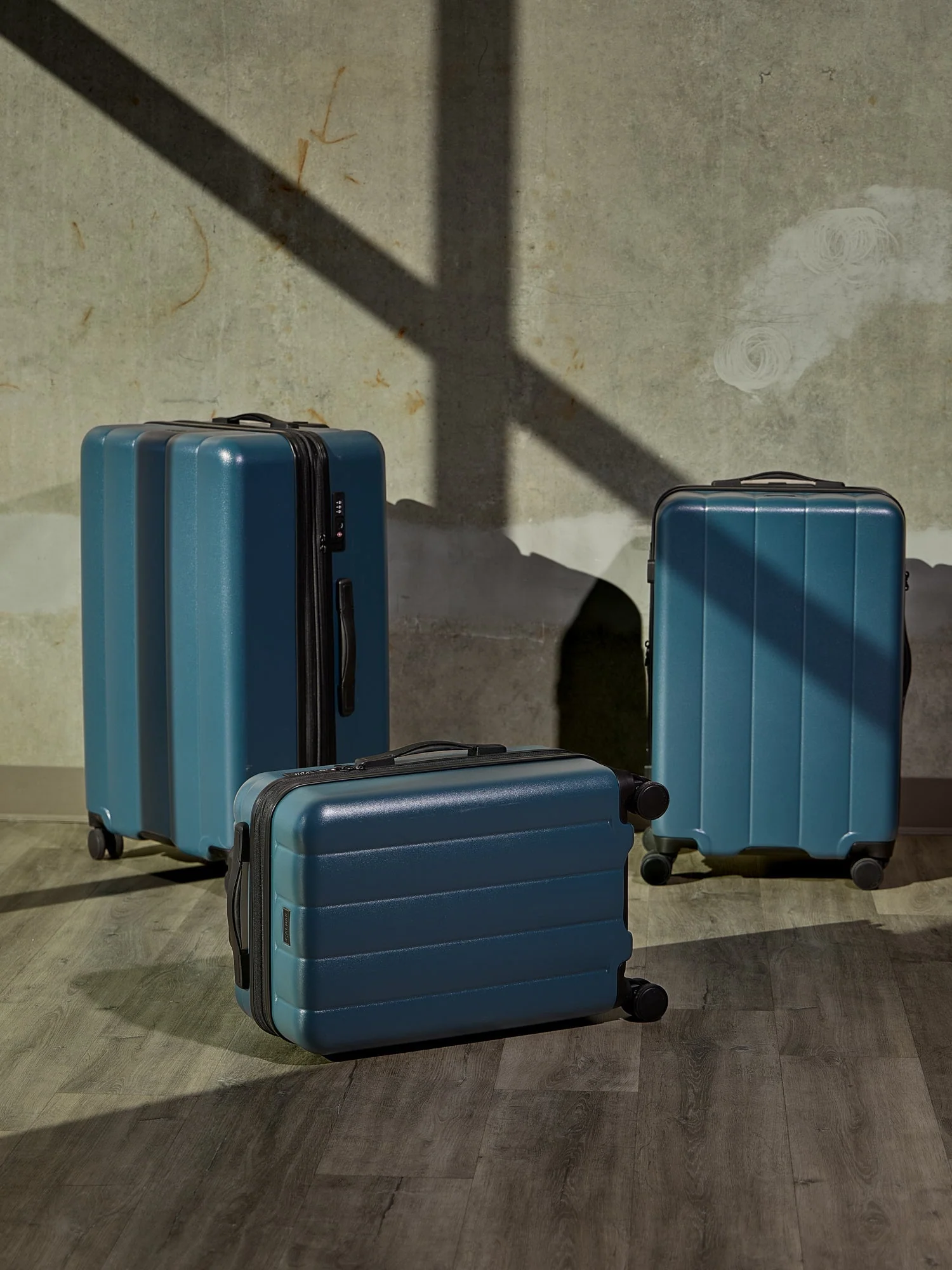 Evry Carry-On Luggage - Image 27