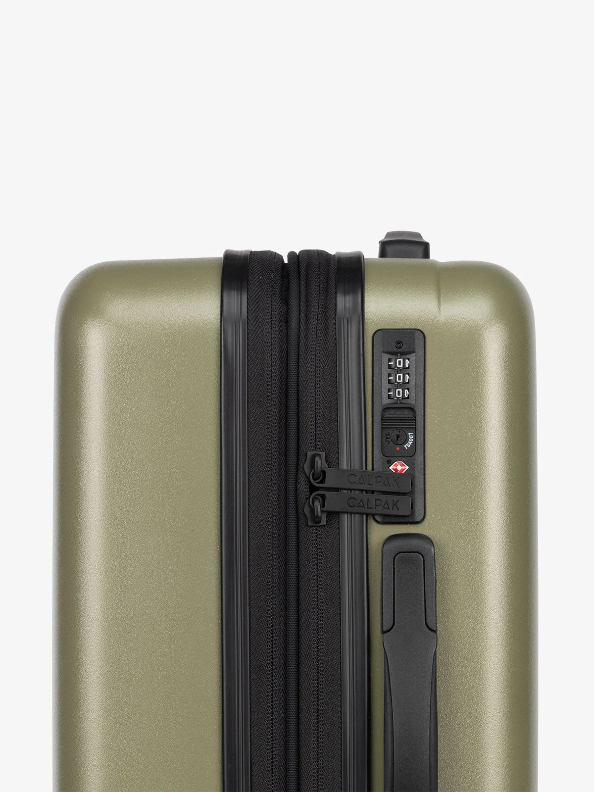 Evry Medium Luggage - Image 18