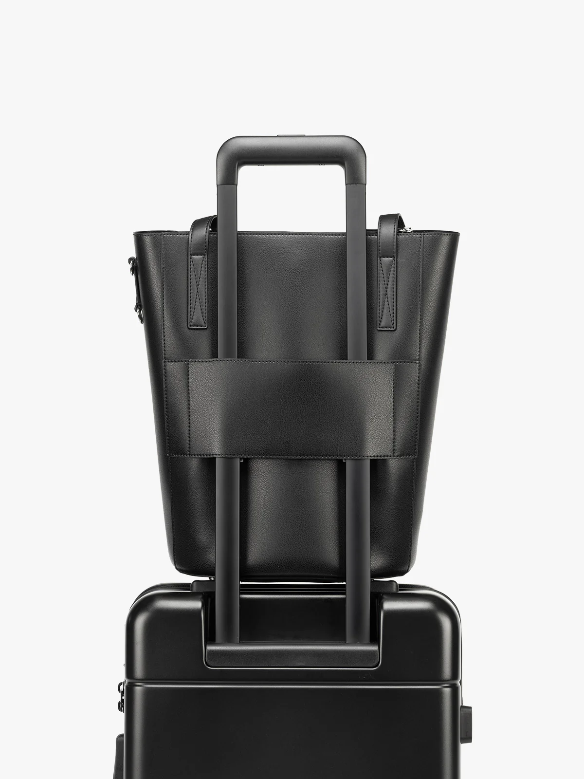 Haven 14" Laptop Bucket Bag - Image 15