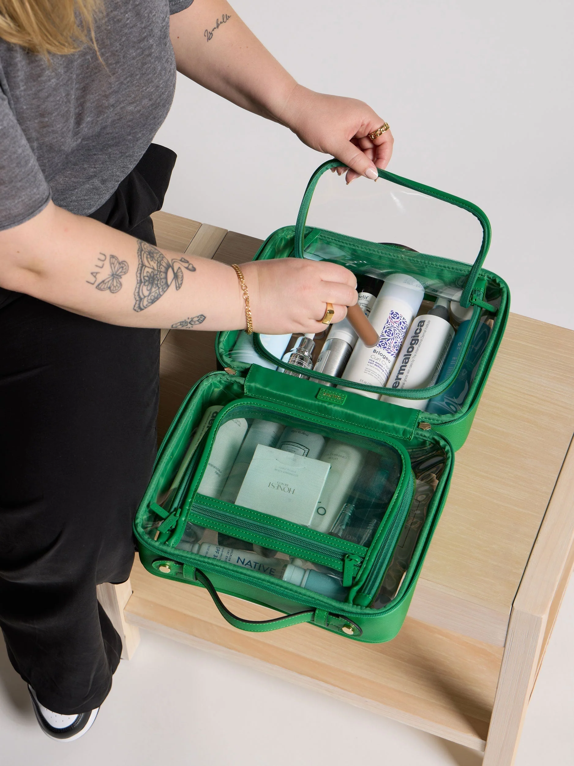 Large Clear Cosmetics Case - Image 87