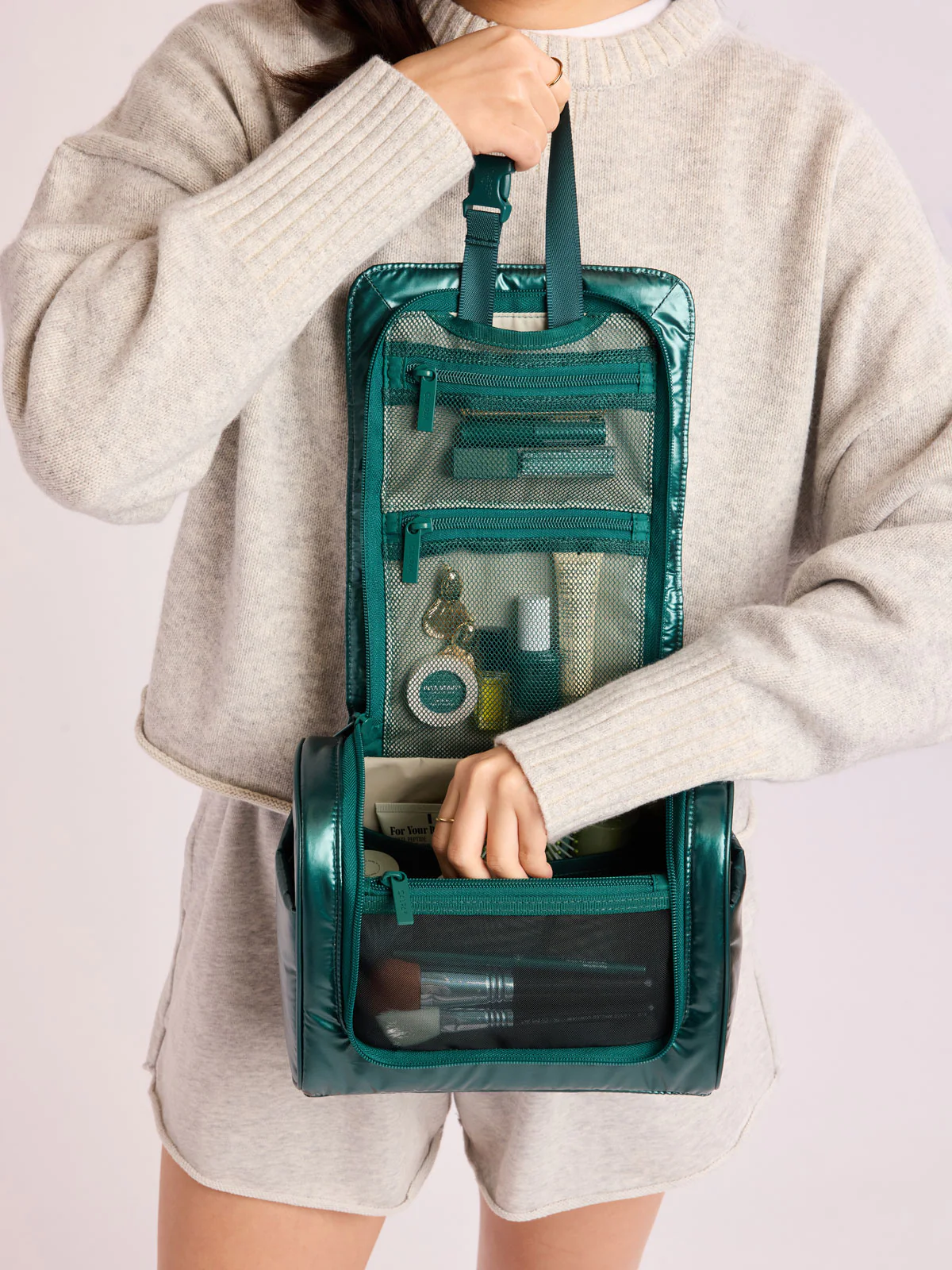 Luka Hanging Toiletry Bag - Image 106