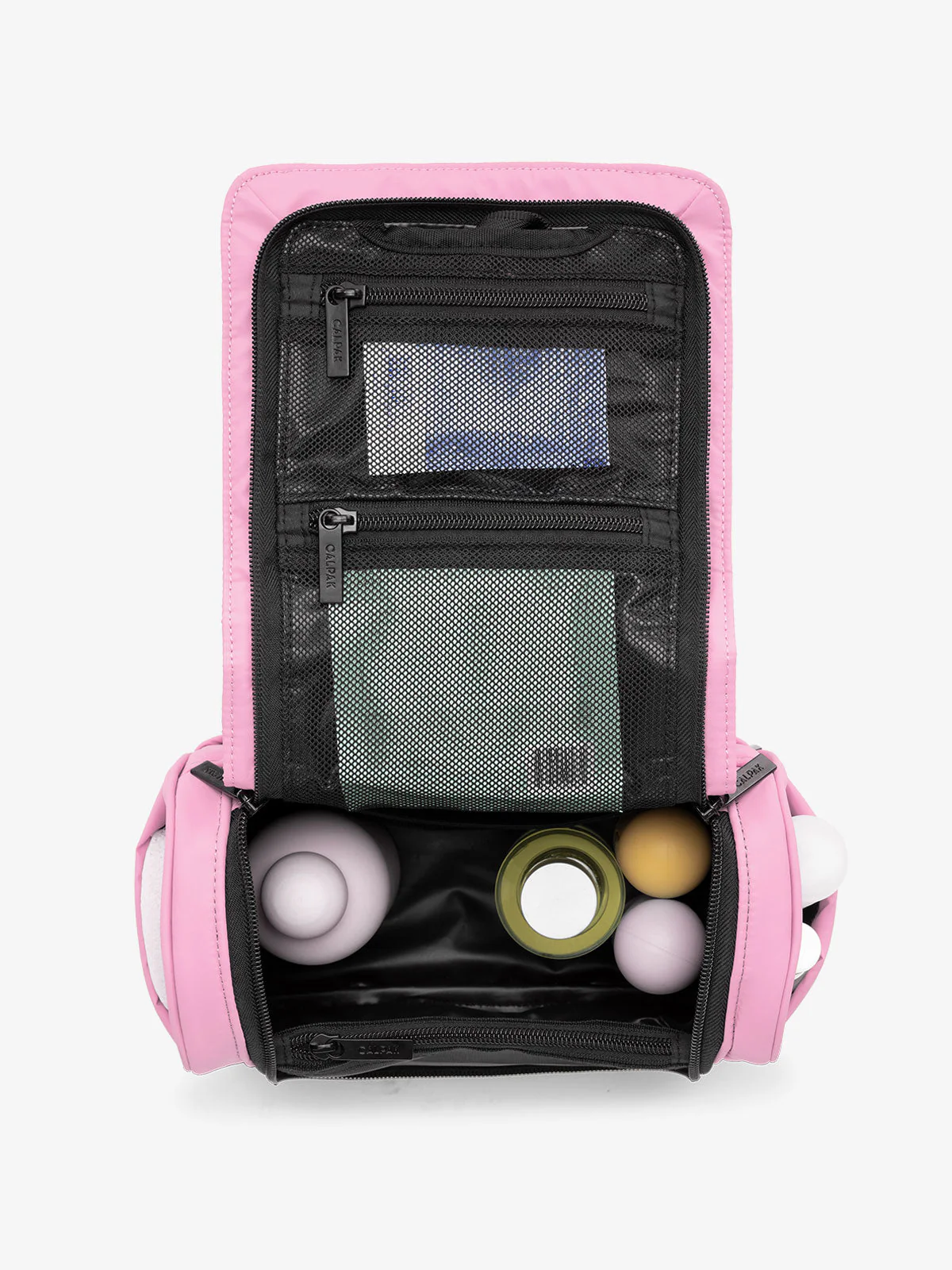 Luka Hanging Toiletry Bag - Image 39