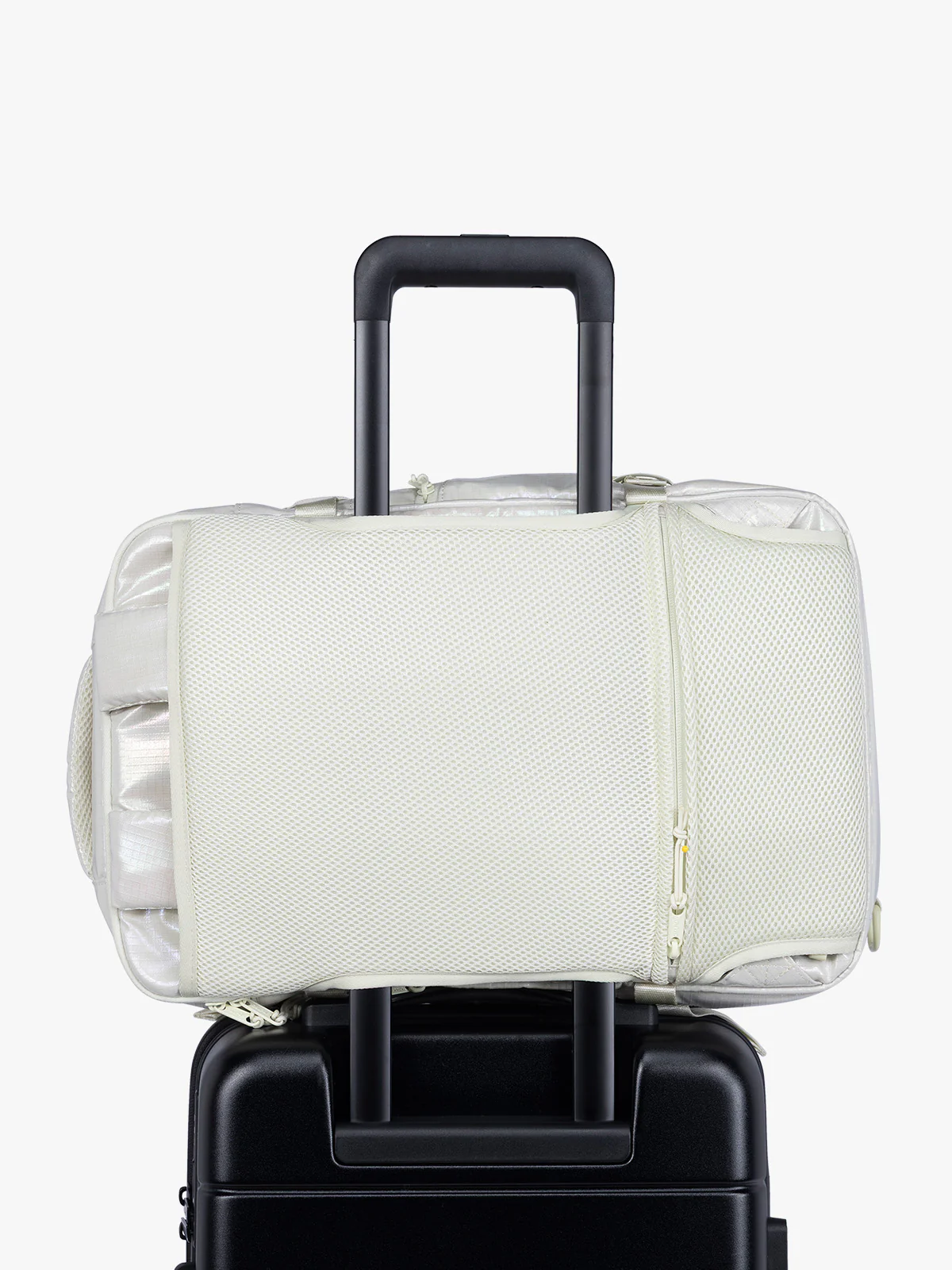 Terra 26L Laptop Duffel Backpack - Image 108