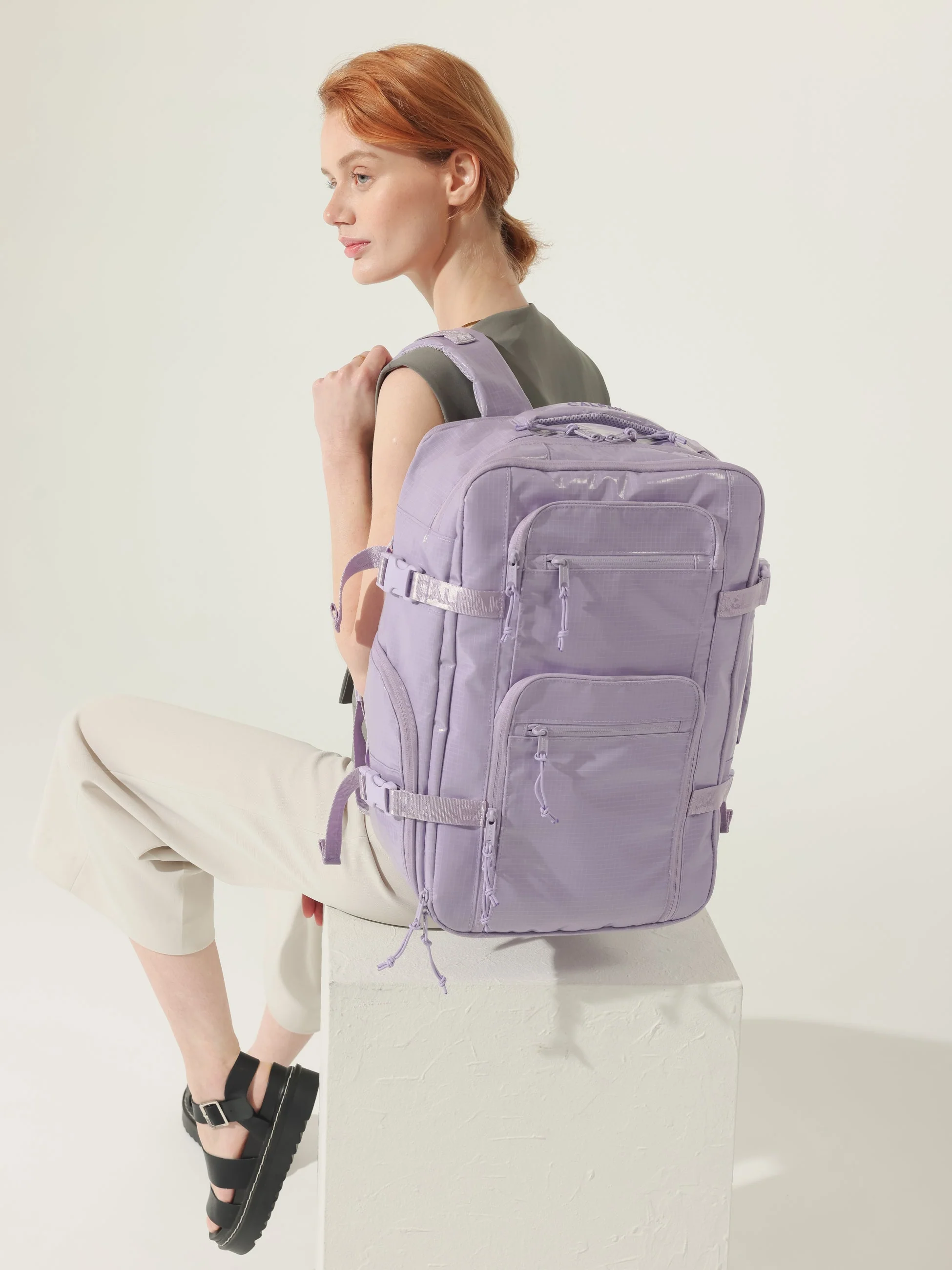 Terra 26L Laptop Duffel Backpack - Image 21